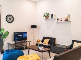 Kuantan Entire Semi-D 4bedroom Nearby Menara 188&HTAA#Netflix，位于关丹的乡村别墅