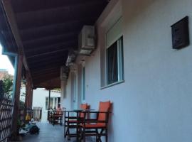 Anestis house，位于Férai的酒店