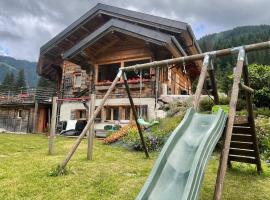 Chalet Capilou linga，位于沙泰勒的酒店