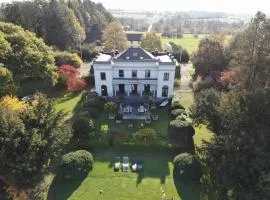 Ferienhaus für 8 Personen ca 300 qm in Couvin, Wallonie Provinz Namur