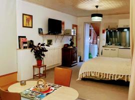 Gîte Tan Rouge，位于Pompierre-sur-Doubs的酒店