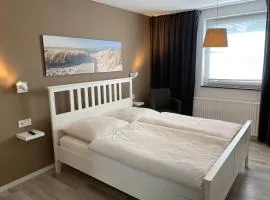 All-In Apartments in Fischeln mit Gartenblick, nähe Düsseldorf - Messe - Airport - HELIOS