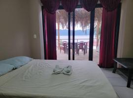 Restaurante y Hostal Romayor，位于圣安娜的酒店