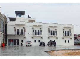 RedDoorz near Terminal Roro Bandar Sri Junjungan