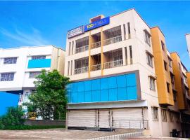 FabHotel Classic Executive，位于Phūrsungi的酒店