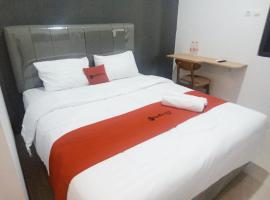 RedDoorz Syariah near UNIMUS Semarang，位于Alastuwo的酒店