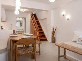 Sunny house Mykonos town kohili，位于Megali Ammos的酒店