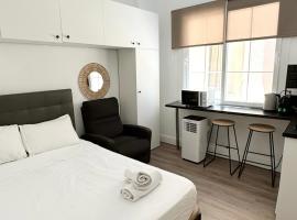 Stylish City Centre Studio - Grand Central House，位于直布罗陀的酒店