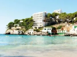 松林海滩酒店