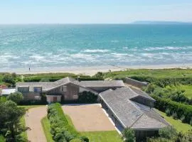 Vegan Seafront Retreat & Yoga Studio in West Wittering