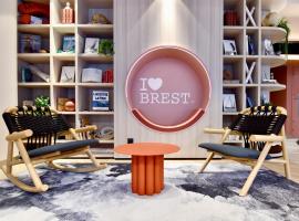 布雷斯特中心港宜必思快捷酒店，位于布雷斯特的酒店