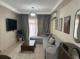 Elegant Brand new 2 bedroom flat，位于Madinaty的酒店