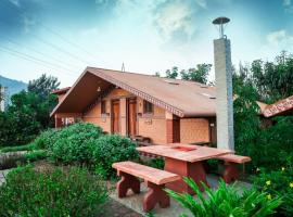 Satya Anantham Eco Retreat - Mystic Hotels，位于Nandigunda的度假村