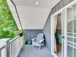 Benton Harbor Apt with Balcony and Fire Pit