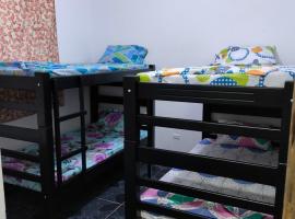 Alojamiento con parqueadero，位于比亚维森西奥的自助式住宿