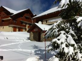 Résidence Goélia Les Chalets de la Toussuire，位于土绪尔的酒店