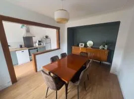 Maison Semi-Troglodyte avec 4 vélos