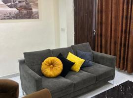 Shortlet Apartment Lekki, Lagos，位于拉各斯的酒店