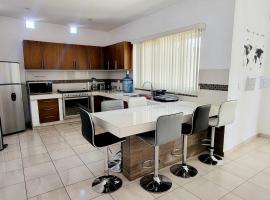 Departamento centrico - con todos los servicios - Facturamos，位于杜兰戈的低价酒店