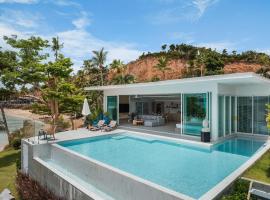 Bangrak Beachfront "Secret Tides" Villas，位于苏梅岛的酒店