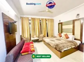 HOTEL LP ! MUSSOORIE near mall road Spacious-Room-with-wi-fi-and-Parking-availability, best hotel in Mussoorie