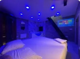 Maison Appartement Triplex avec jacuzzi et sauna