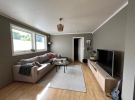Leilighet i Drøbak, rolig sted nær golfbane og fine turstier，位于Husvik的酒店