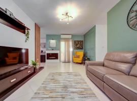 Stylish 3BR home with Spacious Terrace in Luqa by 360 Estates，位于卢加的酒店