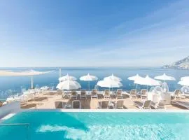 都耶托丽俱乐部酒店