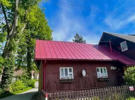 Chalúpka pod lipami