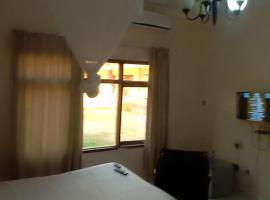Mpatsa Executive Lodges，位于Abisai的酒店