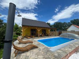 Apartmány u Kameníka - Třeboň，位于特热邦的酒店