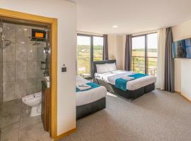 New Garden Airport Hotel & Restaurant，位于Arnavutköy的酒店