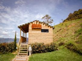 Tierra Escondida Glamping，位于巴尔博萨的酒店