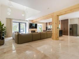 Villa Aleksandrow SPA，位于Aleksandrów的酒店