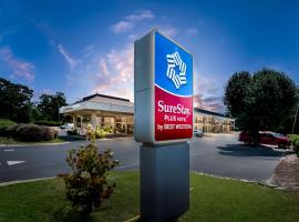 SureStay Plus Hotel by Best Western Southern Pines Pinehurst，位于南派恩斯的酒店