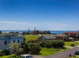 Viewtiful Unit - Stay 3 nights only pay for 2!