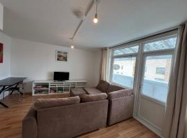 Cosy 2 Bedroom Apartment in London，位于Abbey Wood的酒店