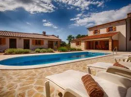 Villa with pool, garden, in a quiet small village - by Traveler tourist agency Krk - ID 2179