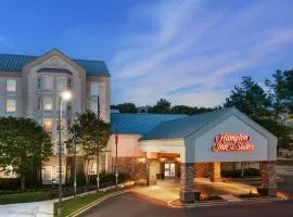 Hampton Inn & Suites Memphis East