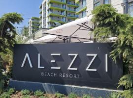 Blaxy Beach and Spa Resort Prima Linie la Paja complex cu Piscine si Restaurante，位于北马马亚-讷沃达里的酒店