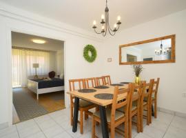 Vadrózsa apartman，位于许迈格的酒店