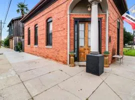 Historic Old Bank with Vault in Downtown Scott