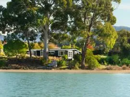 The Apple Pickers' Cottages at Matahua