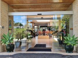 Comfort Hotel Flames Whangarei，位于旺阿雷的酒店