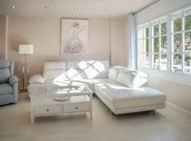 Comodidad y estilo en Gava near the beach 10 minutes