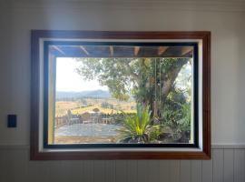 Barney Views Cottage，位于巴尼维尔的酒店