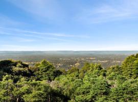 Bells Rest with a veiw，位于Kurrajong的度假屋