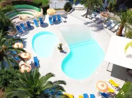 Costa Real - Garden Retreat with Private beach, Pet Friendly