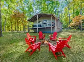 Spacious w Hot Tub, Fire Pit, Deck, Grill and WiFi